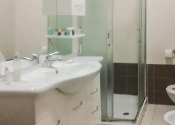 Parri, By Short Holidays